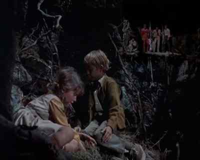 Inspector kobick. - Land of the Giants