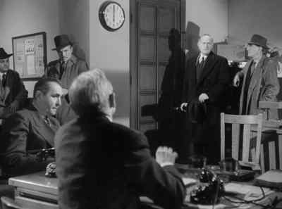 - Inspector, please...
- I know. We won't. I gave me word. - Union Station