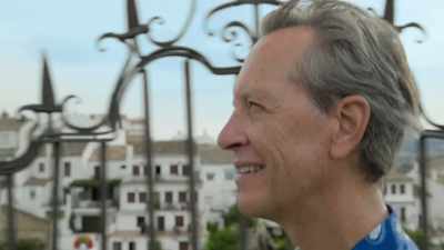 Instead, I'm going
to be travelling - Write Around the World with Richard E Grant