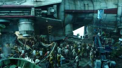 Instead of trying
to integrate Carrie into a scene, - The Skywalker Legacy