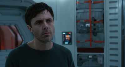 Instead, the commander
went alone. Froze to death. - Slingshot