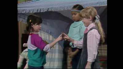 [instrumental music] - Punky Brewster