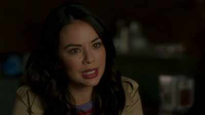 [instrumental music] - Pretty Little Liars: The Perfectionists
