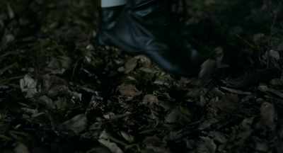 ♪ [Instrumental music with a
particular violin] ♪ - The Bell Keeper