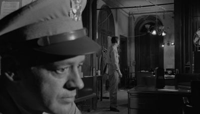 Intelligence Officer Stupidity Officer is better - The Manchurian Candidate