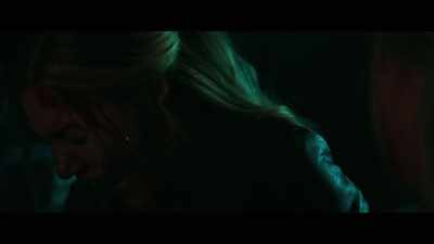 (intense music) (Gabbi gasps) - Woman in the Maze