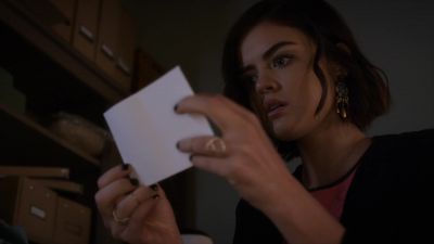 [intense music] - Pretty Little Liars