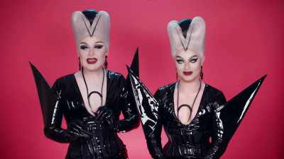 [intense music] - The Boulet Brothers' Dragula: Titans