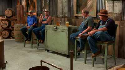 [intense music] - Moonshiners: Master Distiller