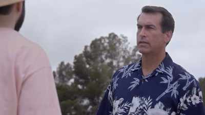 -(intense music) - Rob Riggle's Ski Master Academy