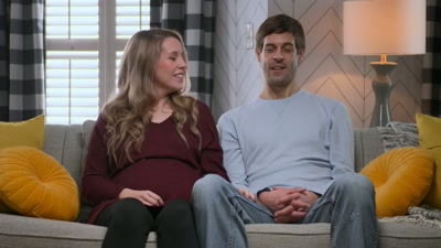 [intense theme music plays] - Shiny Happy People: Duggar Family Secrets