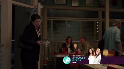 Interesting hat. - Gilmore Girls