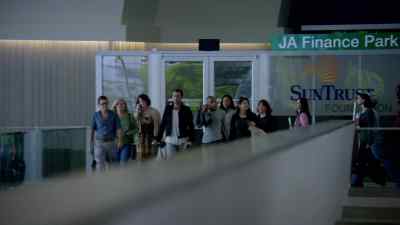International arrivals, - Constantine