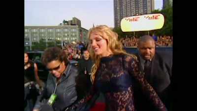 INTERVIEWER: To many,
you are a contradiction. - Framing Britney Spears