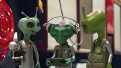 - [intrigued babbling]
- [beeping] - Alien TV