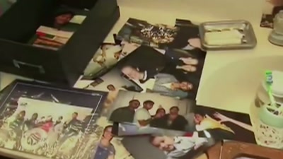 - Investigators searched
the Farooks' apartment - FBI TRUE