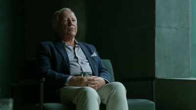 -: Investors was more mostly in my, - Inside the Mind of a Con Artist