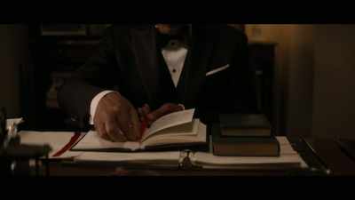 ¿El diario de Wynter? - The Residence