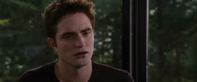 Ιrіnа thіnkѕ Rеnеѕmее'ѕ аn іmmоrtаl сhіld. - The Twilight Saga: Breaking Dawn   Part 2
