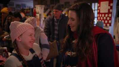 Iris, I've got a spot
for you all set up. - The Dog Days of Christmas