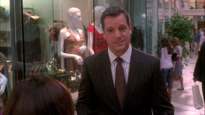Is that a beer? - Desperate Housewives