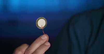 Is a disc just like this.
Totally flat, no moving parts. - White Rabbit Project