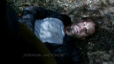 Is that a real gun? - Fringe