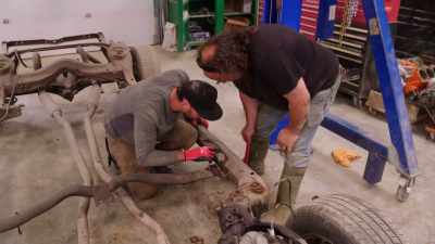 - Is that a scabbed-on patch?
- It is. - Rust Valley Restorers