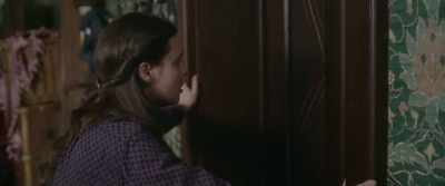 - Is that all you got?
- [growling] - Theodosia