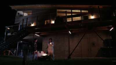 - Is that all Michael's stuff?
- Everything flammable. - Alone in the Dark