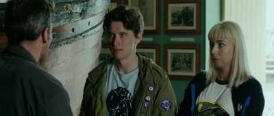 -Is that all you've got to say?
-I don't understand. - The Pebble and the Boy