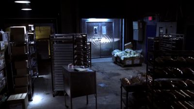 Is anyone in there?! - Smallville