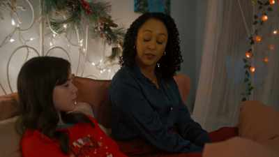 Is this because your dad can't
make it in time for Christmas? - Scouting for Christmas