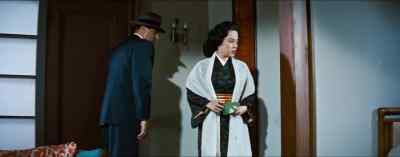 - Is Captain Hanson here?
- I'm Captain Hanson. - House of Bamboo