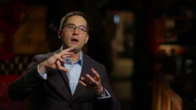Is Clark backstabbing us? - History's Greatest Heists with Pierce Brosnan