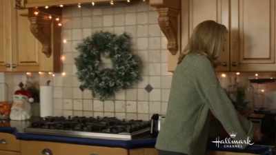 Is it close enough to Christmas - Sister Swap: A Hometown Holiday