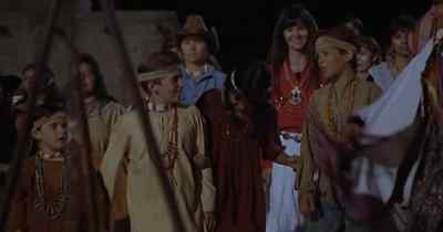 - Is this cool, or what?
- It's cool. - 3 Ninjas: Knuckle Up