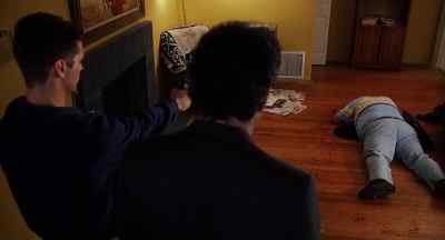 - Is he dead?
- Ask him. - Coldblooded
