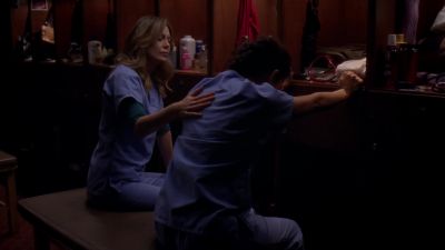 Is she dead? - Grey's Anatomy