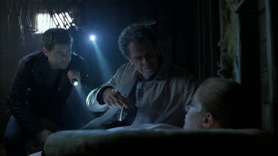 Is she dead? - Fringe