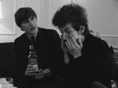Is Donovan Deserting His Fans - Bob Dylan: Dont Look Back