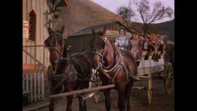 - Is everybody in?
- Yes! - Dodge City