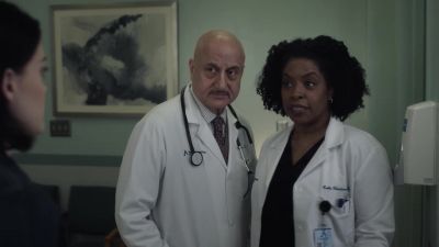 - Is everything okay? - New Amsterdam