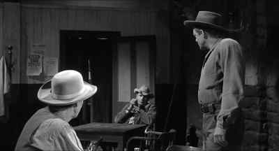 Is he from the coach? - 3:10 to Yuma