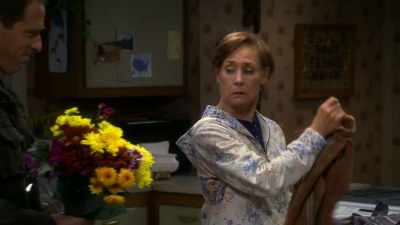 Is that FTD's
"Lie of Omission" bouquet? - The Conners