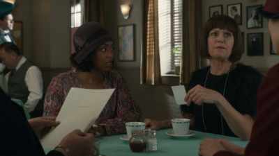 - Is this ghost going to pay us? - Frankie Drake Mysteries