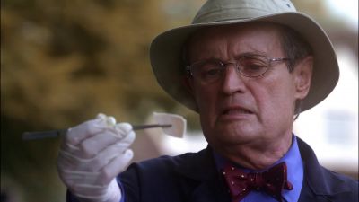 Is that glass? - NCIS