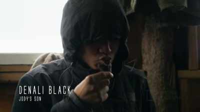 Is having a good
healthy organic protein. - Life Below Zero: First Alaskans
