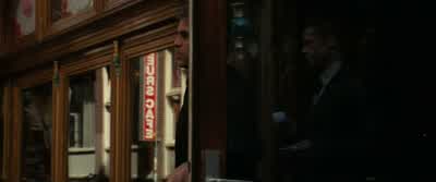 Is he all right? - Ocean's Twelve