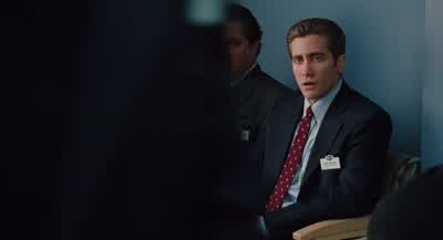 - Is he going in? - Love & Other Drugs